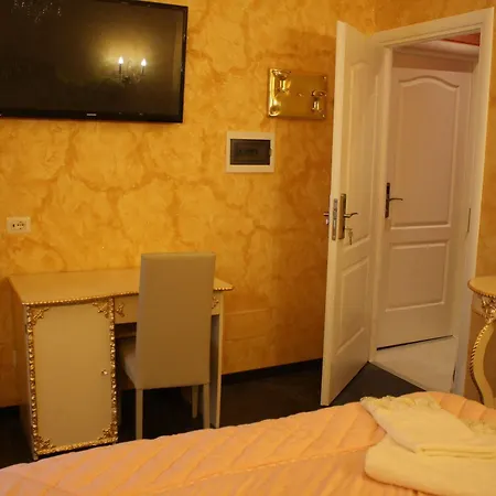 Pope's Frühstückspension Rom