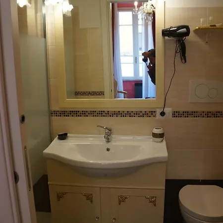 Pope's Bed & Breakfast Rome