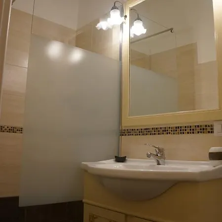 Pope's Bed & Breakfast 4*